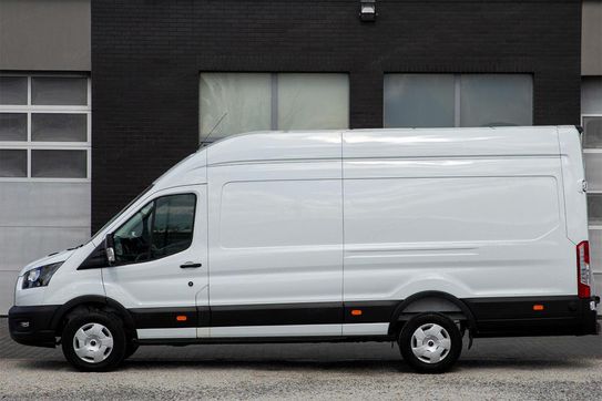 Ford Transit L4H3