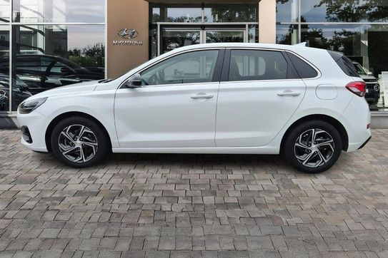 Hyundai i30 1.5 T-GDI Smart DCT