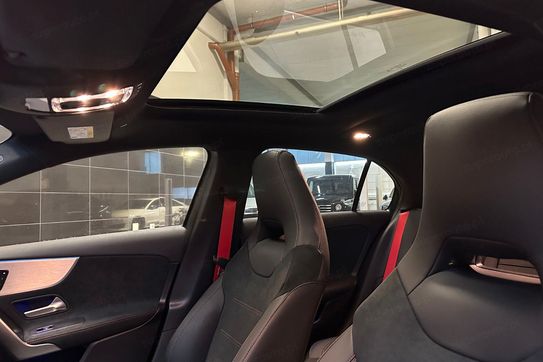 Mercedes Klasa A 35 AMG 4-Matic