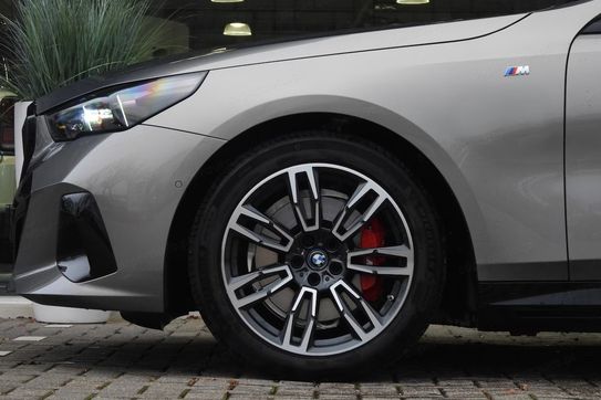 BMW Seria 5 520d xDrive M Sport