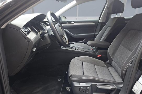 Volkswagen Passat TSI EVO Business DSG