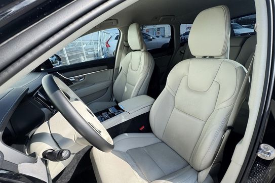 Volvo V90 T8 AWD Plug-In Hybrid Plus Dark aut