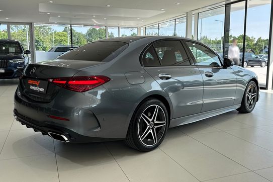 Mercedes Klasa C 220 d 4MATIC AMG Line