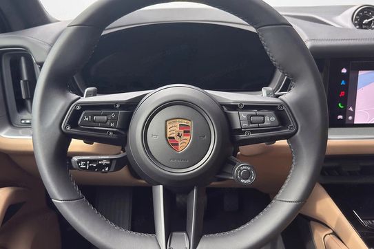 Porsche Cayenne Coupe E-Hybrid Black Edition