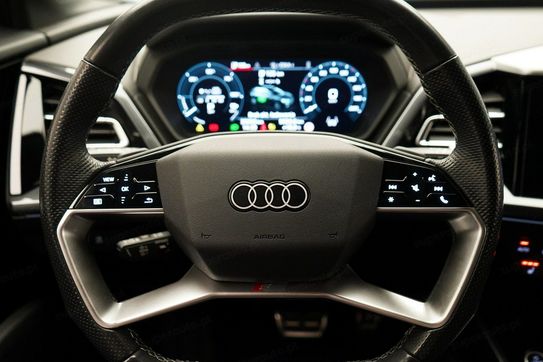 Audi Q4 45 e-tron quattro