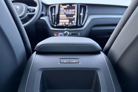 Volvo XC60 T6 Plug-in Hybrid AWD Plus Bright