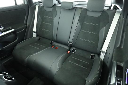 Mercedes GLA 220 4-Matic AMG Line