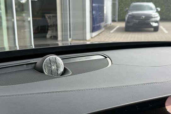 Volvo XC90 T8 AWD Ultra Bright