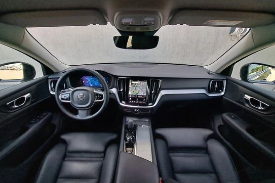 Volvo V60 B4 B Plus Dark aut