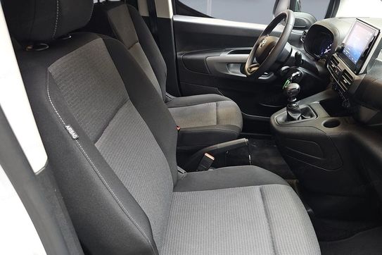 Toyota Proace City Verso Long 1.5 d-4D Business