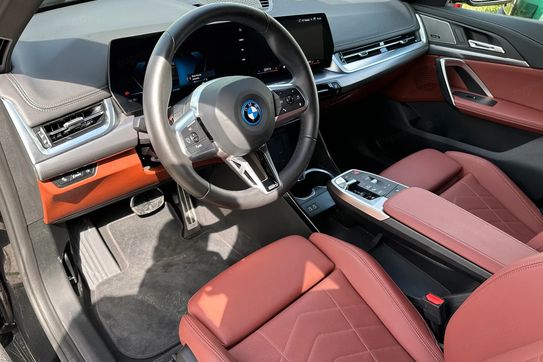 BMW iX1 eDrive20 66.5kWh M Sport