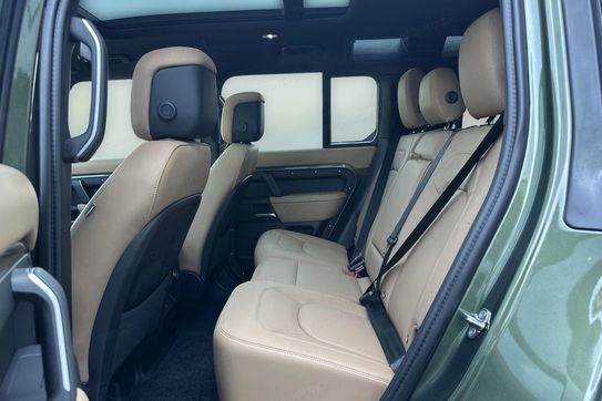 Land Rover Defender 110 3.0 D350 mHEV X-Dynamic HSE