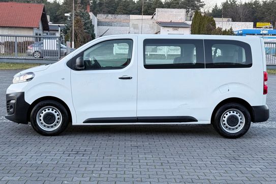 Opel Vivaro Kombi Compact 2.7T Enjoy