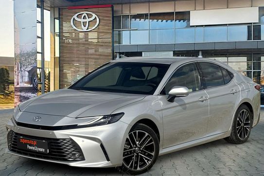 Toyota Camry 2.5 Hybrid Dynamic Force Prestige e-CVT