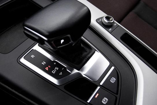 Audi A4 40 TDI mHEV S tronic
