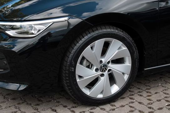 Volkswagen Golf Style 1.5 eTSI DSG