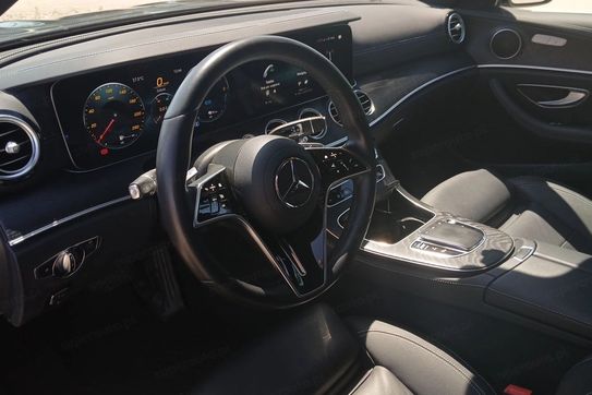 Mercedes Klasa E 300 de Avantgarde
