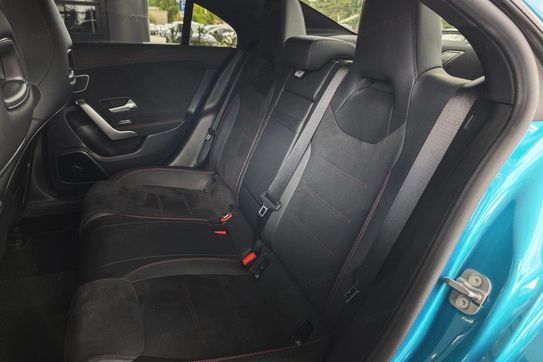 Mercedes CLA 220 4-Matic AMG Line