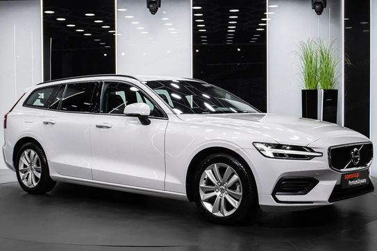 Volvo V60 B3 B Momentum Core aut
