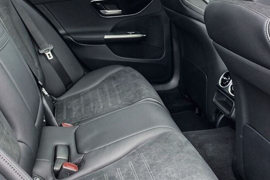 Mercedes Klasa C 220 d 4-Matic AMG