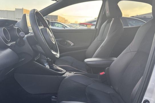 Toyota Yaris Hybrid 1.5 GR Sport