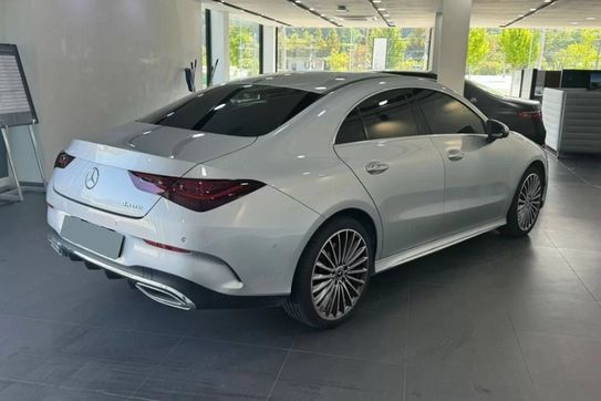 Mercedes CLA 220 4-Matic AMG Line