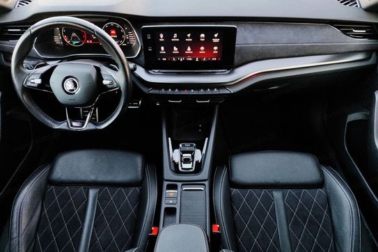 Skoda Octavia 2.0 TDI 4x4 RS DSG