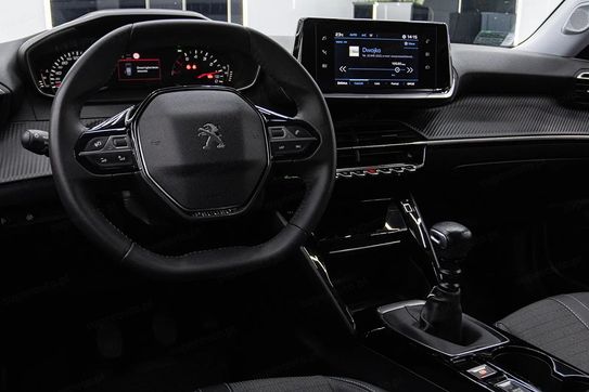 Peugeot 2008 1.2 Puretech Allure S&S