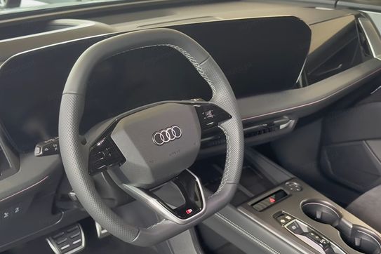 Audi Q4 e-tron Performance