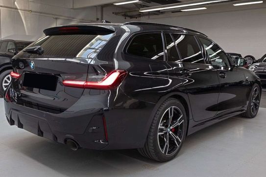 BMW Seria 3 Touring 320d xDrive M Sport