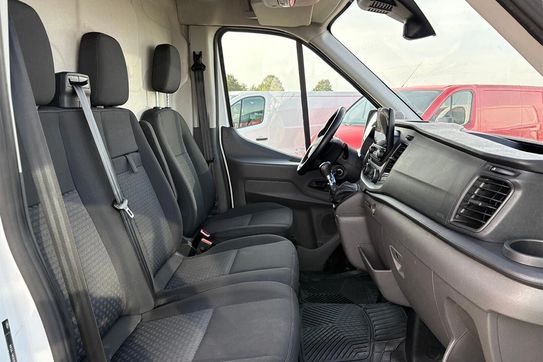 Ford Transit L4H3