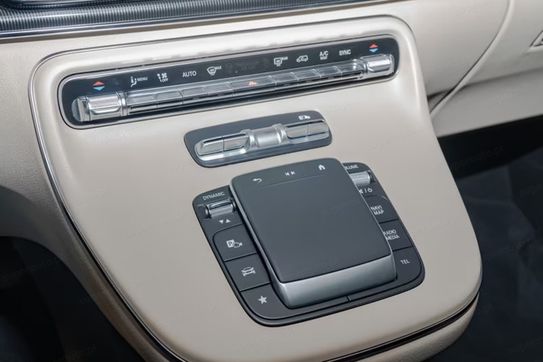 Mercedes V Klasa 220d  4-Matic Marco Polo