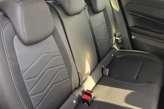 Jeep Avenger Summit 1.2 mHEV aut