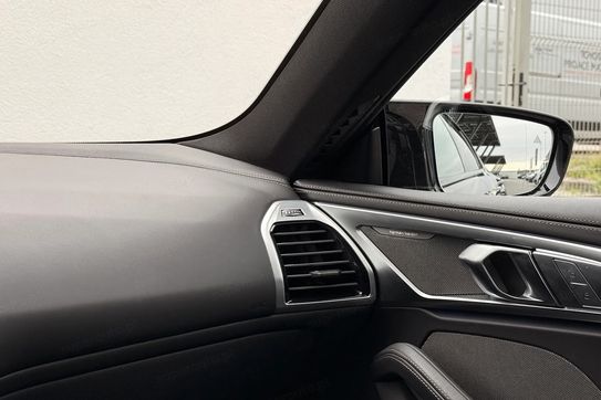 BMW Seria 8 Gran Coupe M850i xDrive