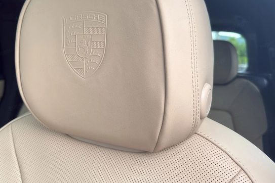 Porsche Cayenne Coupe E-Hybrid