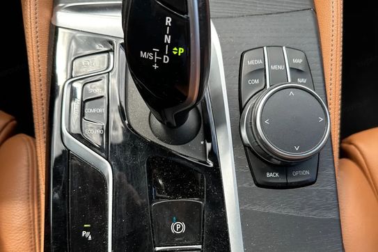 BMW Seria 5 540d xDrive M Sport