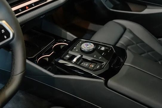 BMW Seria 5 520i M Sport