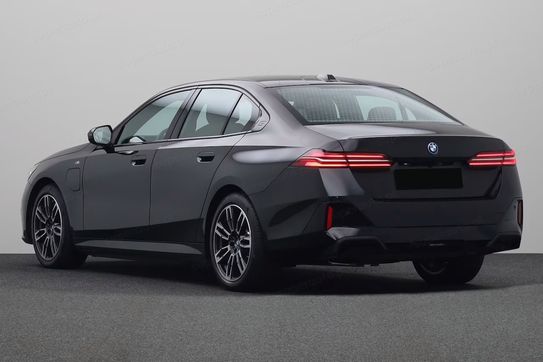 BMW Seria 5 530e M Sport