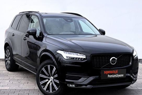 Volvo XC90 B5 D AWD Plus Dark