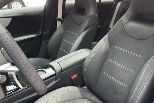 Mercedes CLA 200  AMG Line Shooting Brake