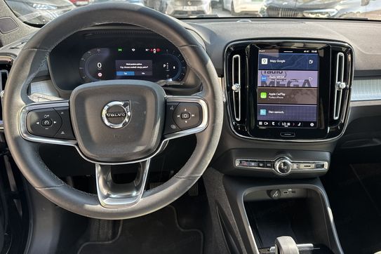 Volvo XC40 B3 Plus Dark