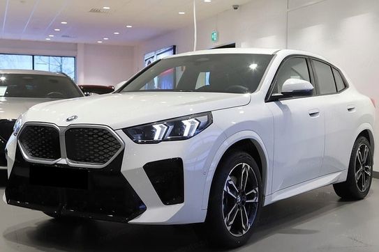 BMW iX2 eDrive20 M Sport