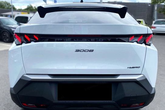 Peugeot 3008 GT Exclusive e-DCS6 1.2 mHEV