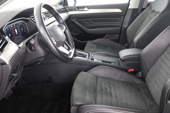 Volkswagen Passat 2.0 TDI EVO Elegance DSG
