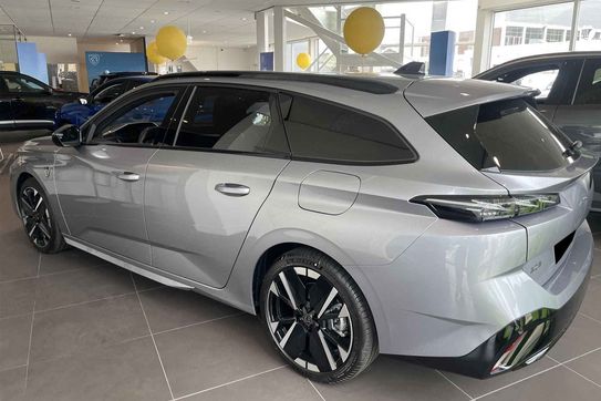 Peugeot 308 GT Exclusive 1.5 BlueHDi EAT8