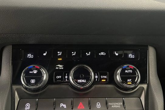 Skoda Karoq 1.5 TSI ACT Sportline DSG