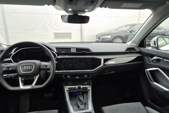 Audi Q3 35 TFSI S line