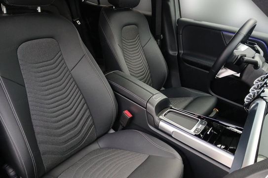 Mercedes GLB 200 Progressive