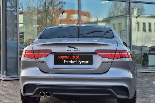 Jaguar XE D200 AWD SE