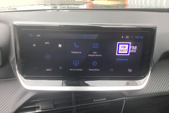 Peugeot 2008 ALLURE 1.2 mHEV e-DCS6